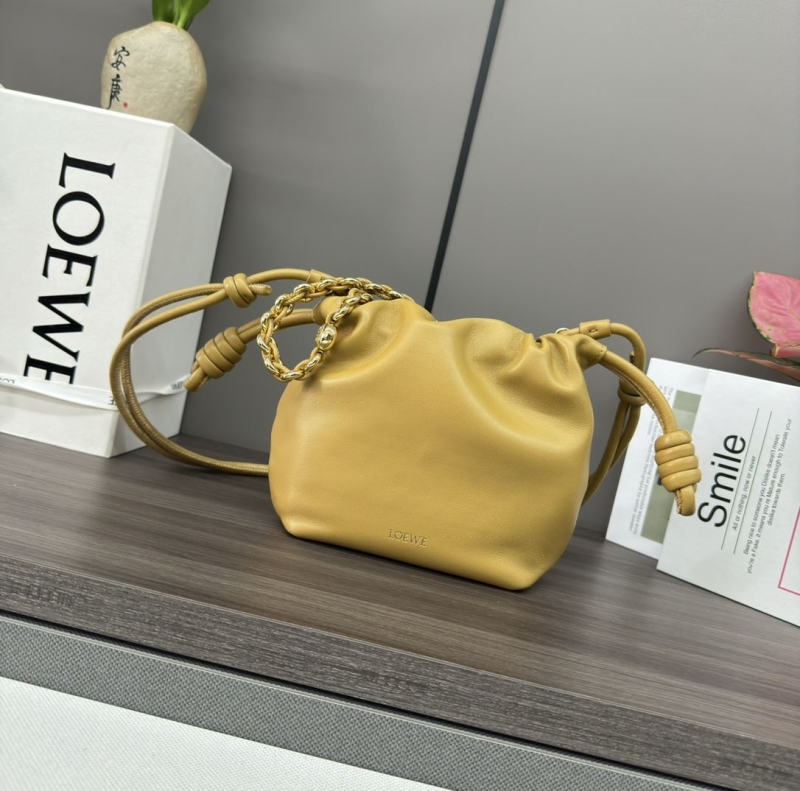 l*ew* satchel bags